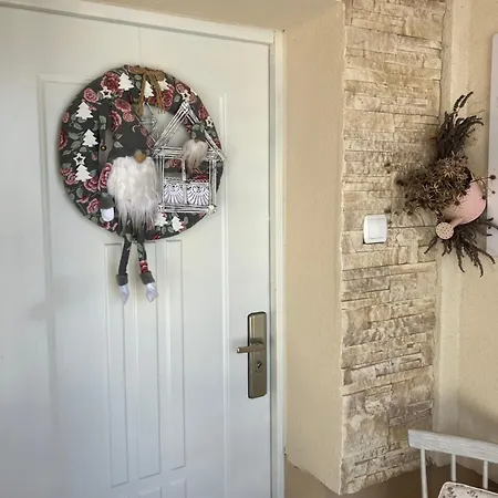 Апартаменты Karin