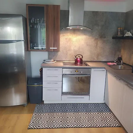 Апартаменты Karin