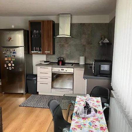 Апартаменты Karin