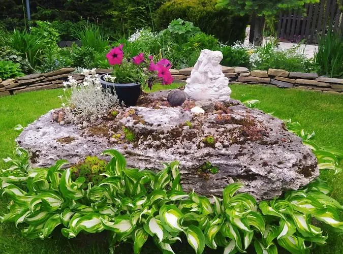 Karin Apartment Huty